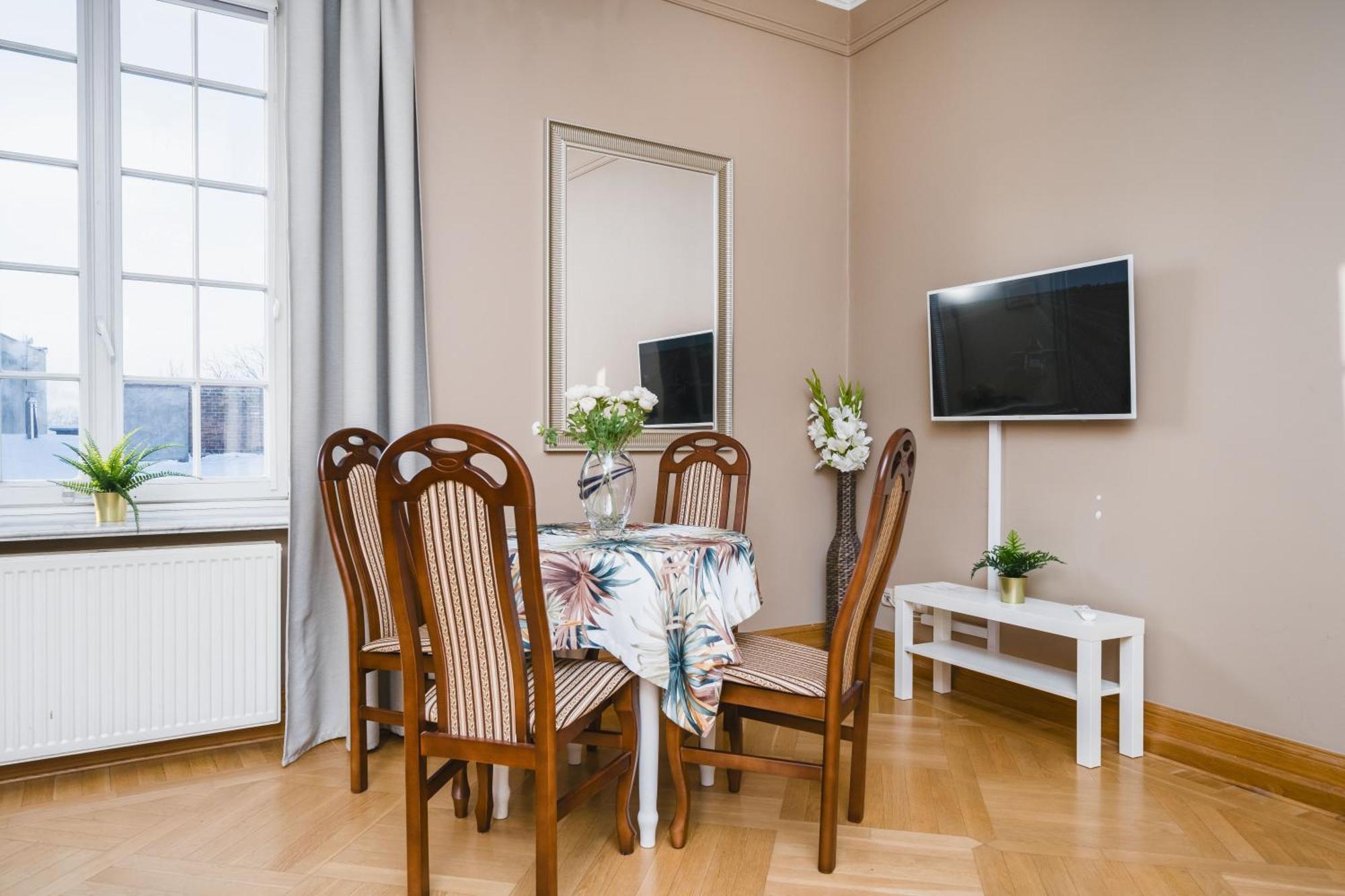 Apartment W Palacu Pod Baranami Krakow
